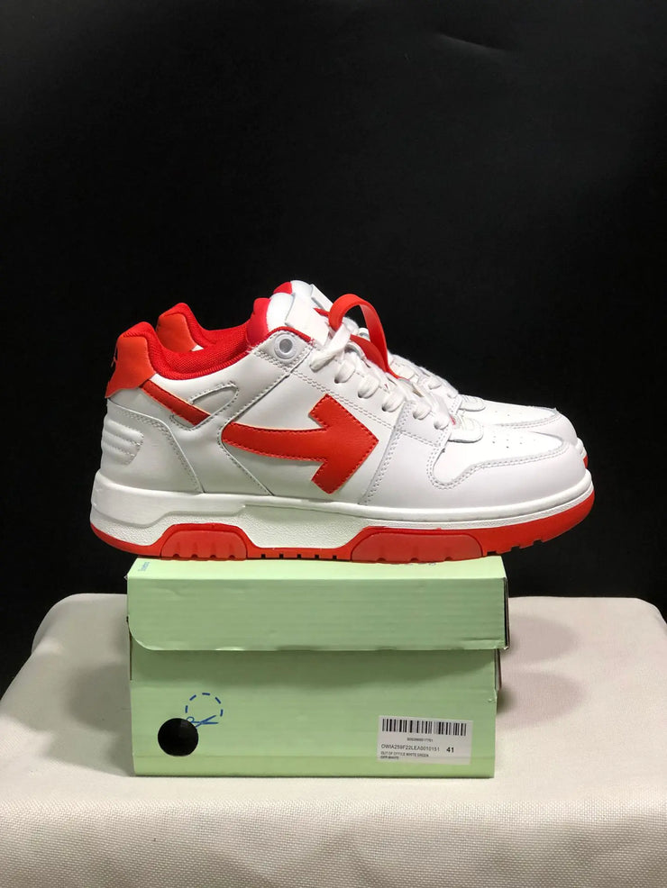 OFF-WHITE Leather Arrow Low-Top Sneakers for All