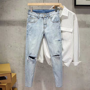 Men's Lightly Washed Jeans with Holes