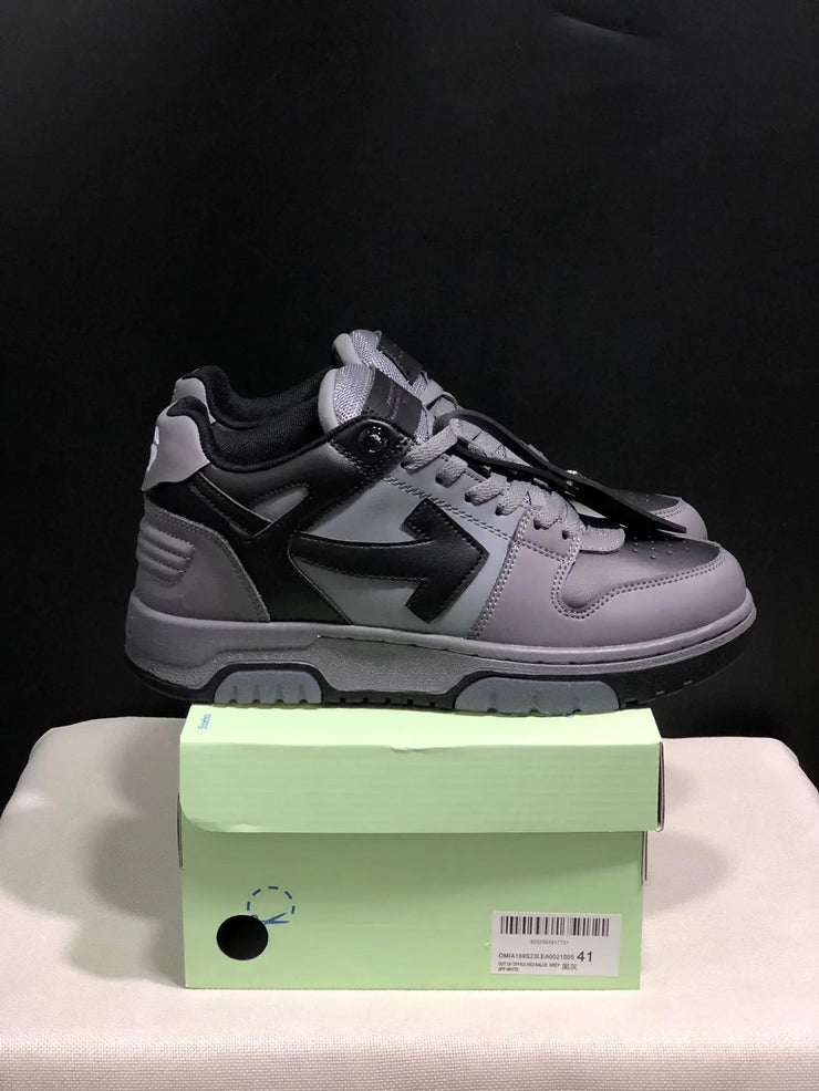 OFF-WHITE Leather Arrow Low-Top Sneakers for All