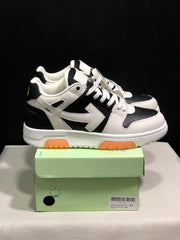 OFF-WHITE Leather Arrow Low-Top Sneakers for All