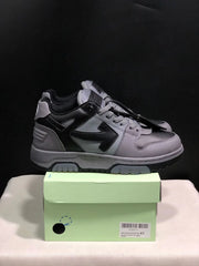 OFF-WHITE Leather Arrow Low-Top Sneakers for All